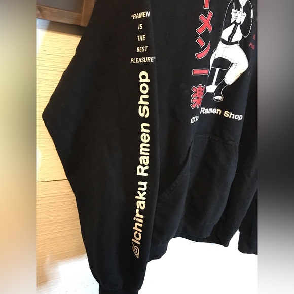 Unique “Ramen” themed hooded sweatshirt - Picture 5 of 6